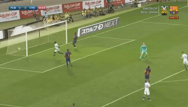 هدف تشيلسي الاول في مرمي برشلونة بعد خطأ من بوسكويتس