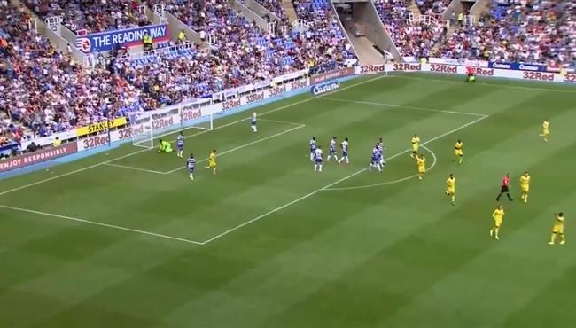 هدف تشيلسي الرائع في مرمي ريدينج باركلي