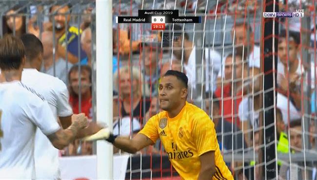 تصدي رائع من نافاس في مباراة ريال مدريد وتوتنهام