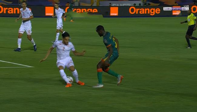 كوبري رائع من لاعب موريتانيا لوجدي كشريدة في كاس امم افريقيا