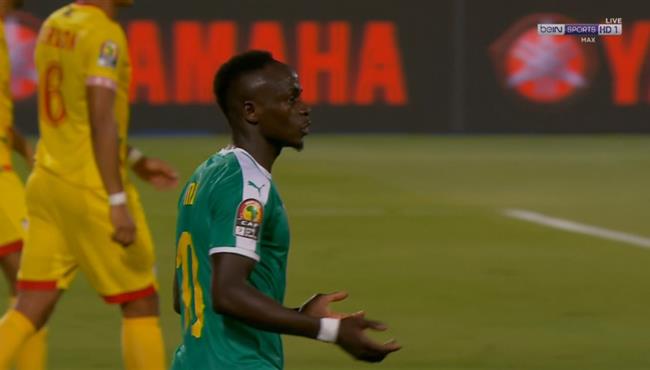 هدف ساديو ماني الملغي امام بنين في كأس امم افريقيا
