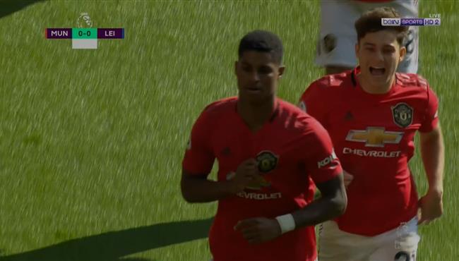 هدف مانشستر يونايتد الاول في مرمي ليستر سيتي بالدوري الانجليزي