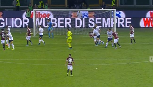 هل حرم الحكم لاعب تورينو من ضربة جزاء في الثواني الاخيرة امام ليتشي