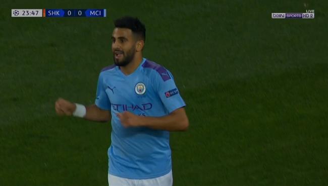 هدف رياض محرز في مرمي شاختار تعليق حفيظ دراجي