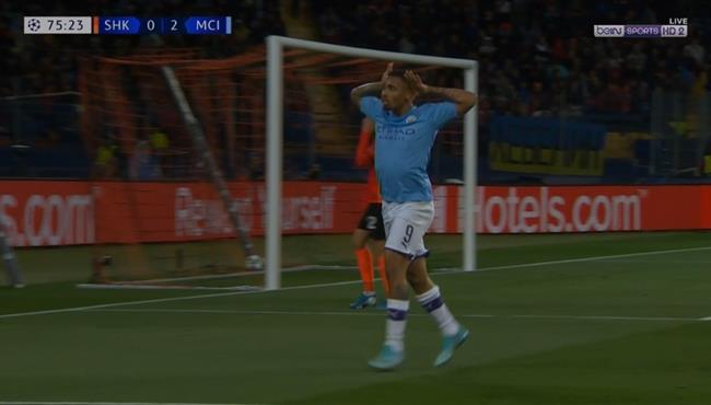 هدف مانشستر سيتي الثالث في مرمي شاختار جابريل خيسوس