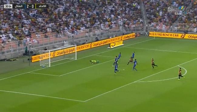 هدف الاتحاد الاول فى مرمى الهلال 1 2 الدورى السعودى