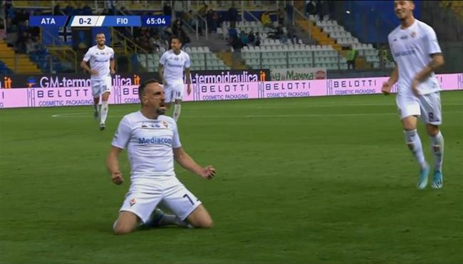 شاهد ريبيري يسجل اول اهدافه مع فيورنتينا بطريقة رائعة