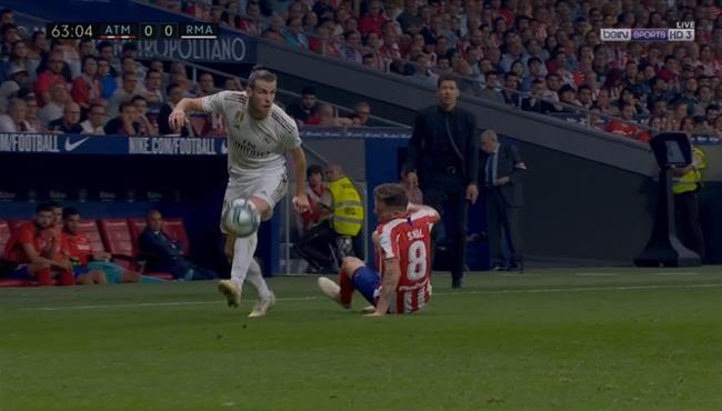 مهارة رائعة من جاريث بيل في مباراة ريال مدريد واتلتيكو مدريد