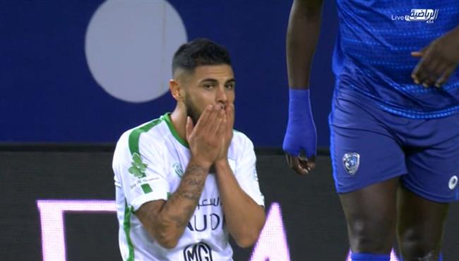 العارضه تحرم لوكاس ليما من تسجيل هدف عالمي فى مرمى الهلال