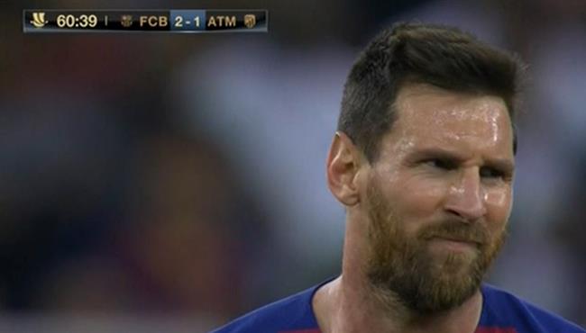 هدف ميسي الملغي امام اتليتكو مدريد في كأس السوبر الاسباني