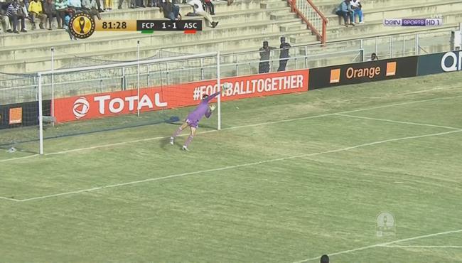 تصدي محمد الشناوي الرائع ينقذ الاهلي من هدف عالمي لـ بلاتينيوم