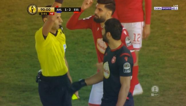 طرد حارس مرمي النجم الساحلي امام الهلال بدوري ابطال افريقيا