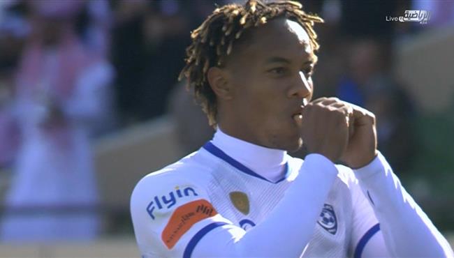 هدف الهلال الاول في مرمي أبها كاريو