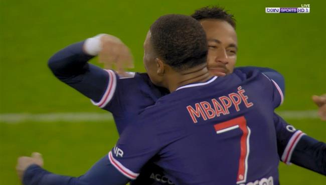 هدف نيمار الاول في مرمي انجيه بعد اسيست رائع من مبابي