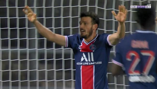 هدف باريس سان جيرمان الثاني في مرمي نيم فلورينزي