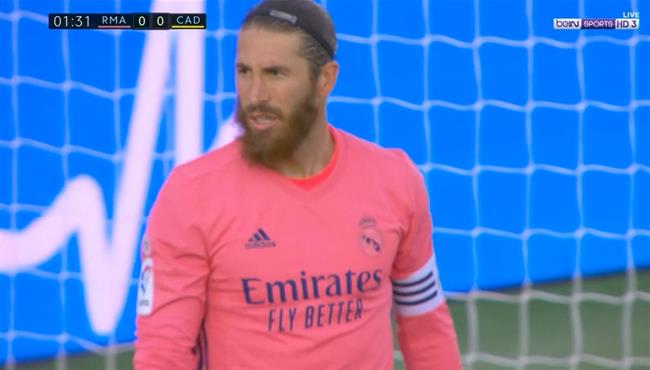 انقاذ راموس الرائع لريال مدريد من علي خط المرمي من هدف محقق لقادش