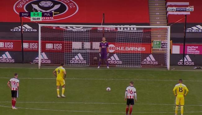 ميتروفيتش يهدر ركلة جزاء في مباراة فولهام وشيفيلد