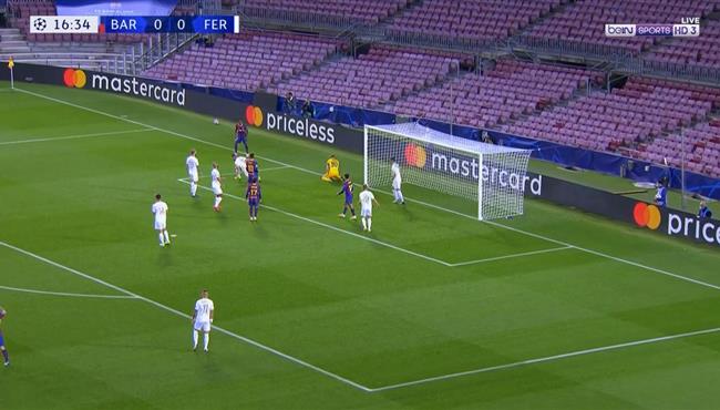 حارس مرمي فيرينكفاروس والمدافع يحرمان ميسي وفاتي من تسجيل هدف اول لبرشلونة