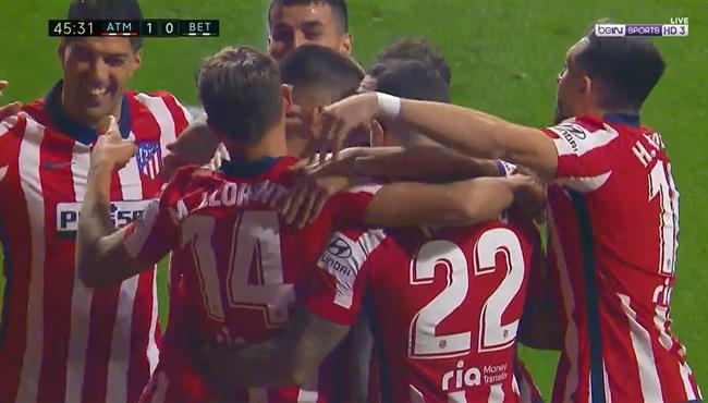 اهداف مباراة اتلتيكو مدريد وريال بيتيس 2 0 الدوري الاسباني