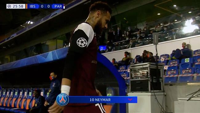اصابة نيمار وخروجه في مباراة باريس سان جيرمان وباشاك شهير
