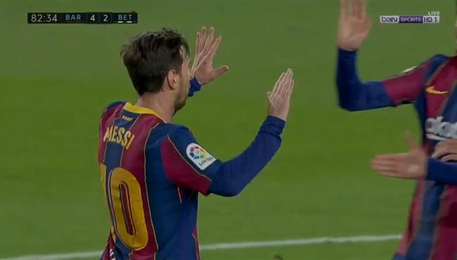 هدف ميسي الثاني في مرمي ريال بيتيس بالدوري الاسباني
