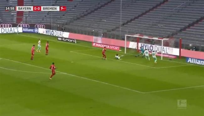 تصدي مانويل نوير الخرافي في مباراة بايرن ميونخ وفيردر بريمن