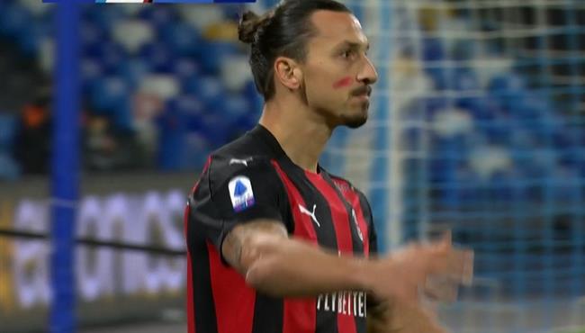 هدف ابراهيموفيتش الاول الرائع في مرمي نابولي بالدوري الايطالي