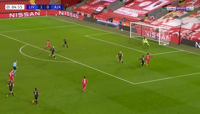 محمد صلاح يهدر فرصة هدف محقق امام اياكس
