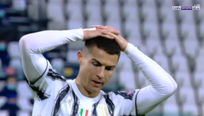 العارضة تحرم رونالدو من تسجيل هدف فى مرمي دينامو كييف