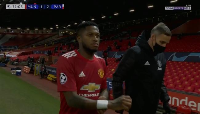 طرد فريد في مباراة باريس سان جيرمان ومانشستر يونايتد