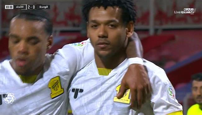 هدف رومارينيو في مرمي الوحدة بالدوري السعودي