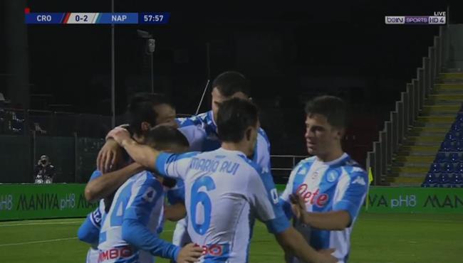 اهداف مباراة نابولي وكروتوني 4 0 الدوري الايطالي