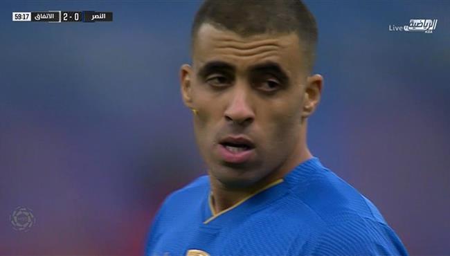عبد الرزاق حمد لله يهدر ركلة جزاء امام الاتفاق في الدوري السعودي