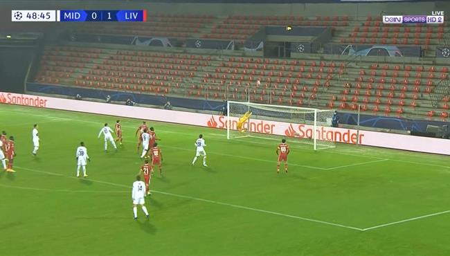 العارضة تحرم ميتلاند من تسجيل هدف امام ليفربول