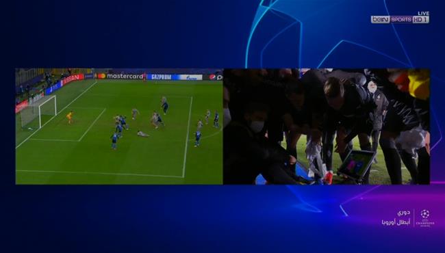 لحظات مثيرة رد فعل لاعبو بوروسيا مونشنجلادباخ بعد انتهاء مباراة انتر وشاختار