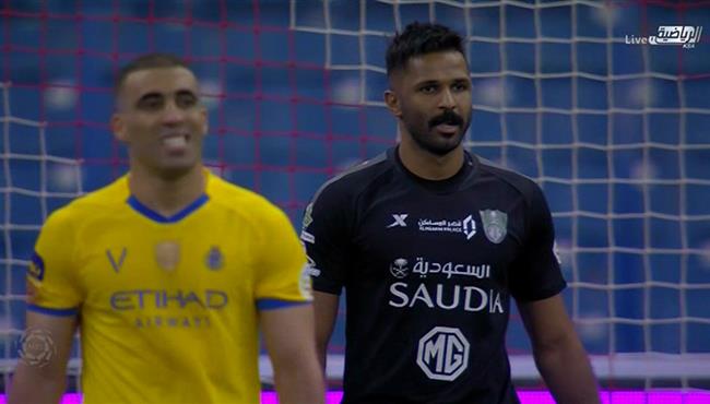 عبد الرزاق حمد الله يهدر ركلة جزاء امام الاهلي في الدوري السعودي