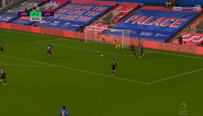 جوردان ايو يهدر هدف محقق لكريستال بالاس امام ليفربول