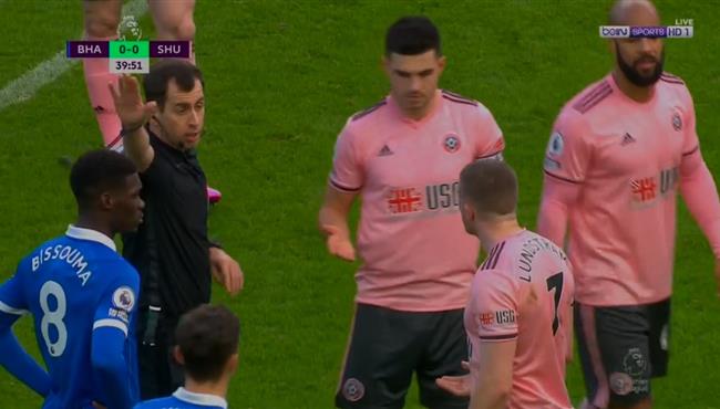 طرد لوندسترام في مباراة شيفيلد وبرايتون بالدوري الانجليزي