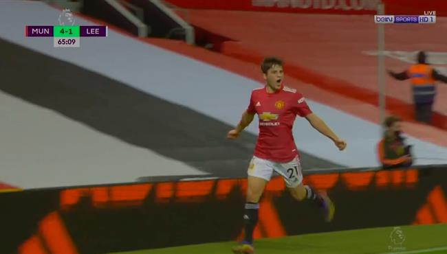 هدف مانشستر يونايتد الخامس فى مرمي ليدز يونايتد جيمس