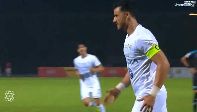 هدف عمر السومة في مرمي الفتح 1 0 الدوري السعودي