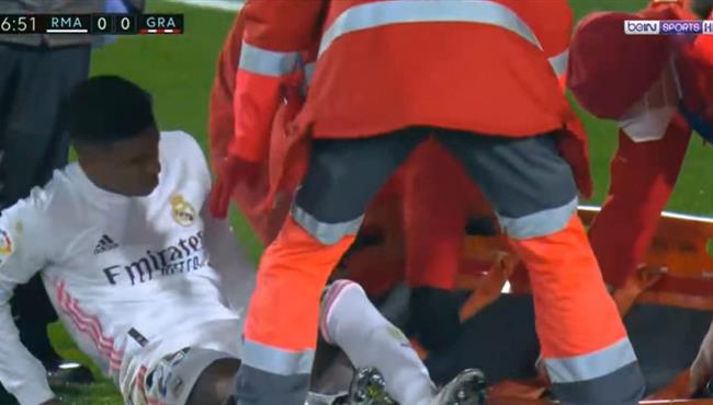 اصابة رودريجو وخروجه في مباراة ريال مدريد وغرناطة بالدوري الاسباني