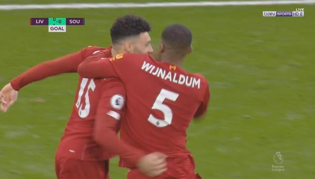 هدف ليفربول الاول في مرمى ساوثهامبتون تشامبرلين
