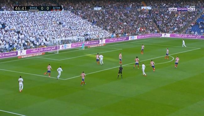 تصدي رائع من اوبلاك امام صاروخية فالفيردي في مباراة ريال مدريد واتلتيكو مدريد