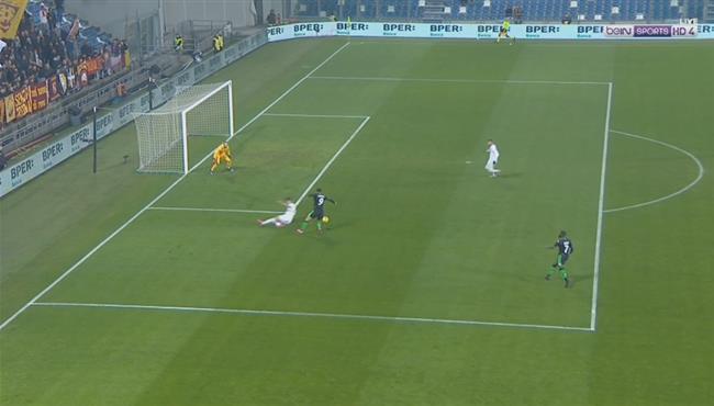 هدف رائع في مباراة روما وساسولو بالدوري الايطالي