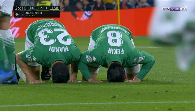 هدف نبيل فقير الرائع في مرمى برشلونة بتعليق رؤوف خليف