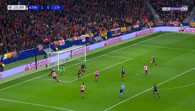 انقاذ اليسون الرائع لمرمي ليفربول من هدف اتلتيكو مدريد الثاني