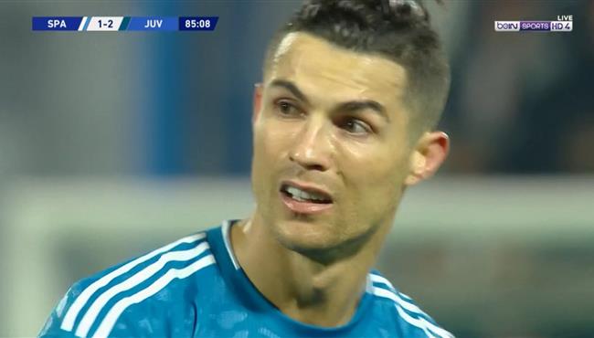 العارضة تحرم رونالدو من تسجيل هدف ثاني رائع في مرمي سبال