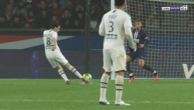 هدف صاروخي لبوردو في مرمي باريس سان جيرمان بالدوري الفرنسي