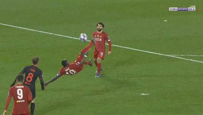 ساديو ماني كاد ان يسجل هدف مقصية رائع امام اتلتيكو مدريد
