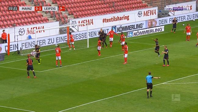 هدف لايبزج الثاني في مرمي ماينز يوسف بولسن